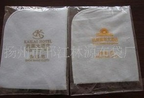 專業(yè)生產(chǎn)加工各種酒店用品擦鞋布，擦鞋紙，手提袋，無(wú)紡布袋